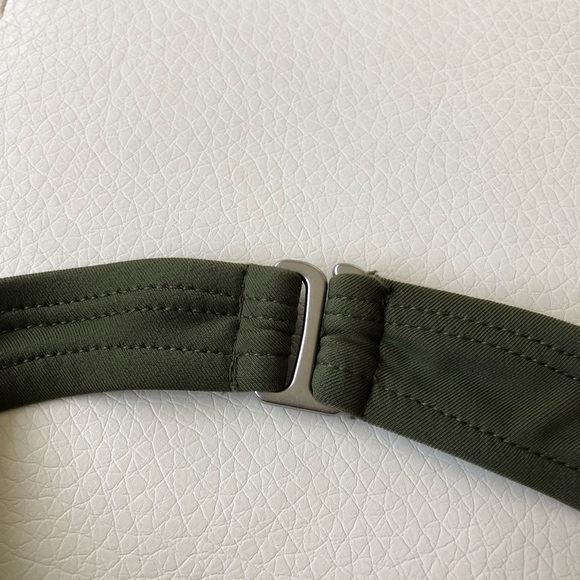 Old Navy High Neck Lace Up Halter Swim Top - Picture 4 of 4